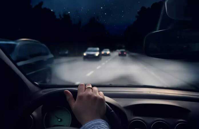 اصول رانندگی در شب